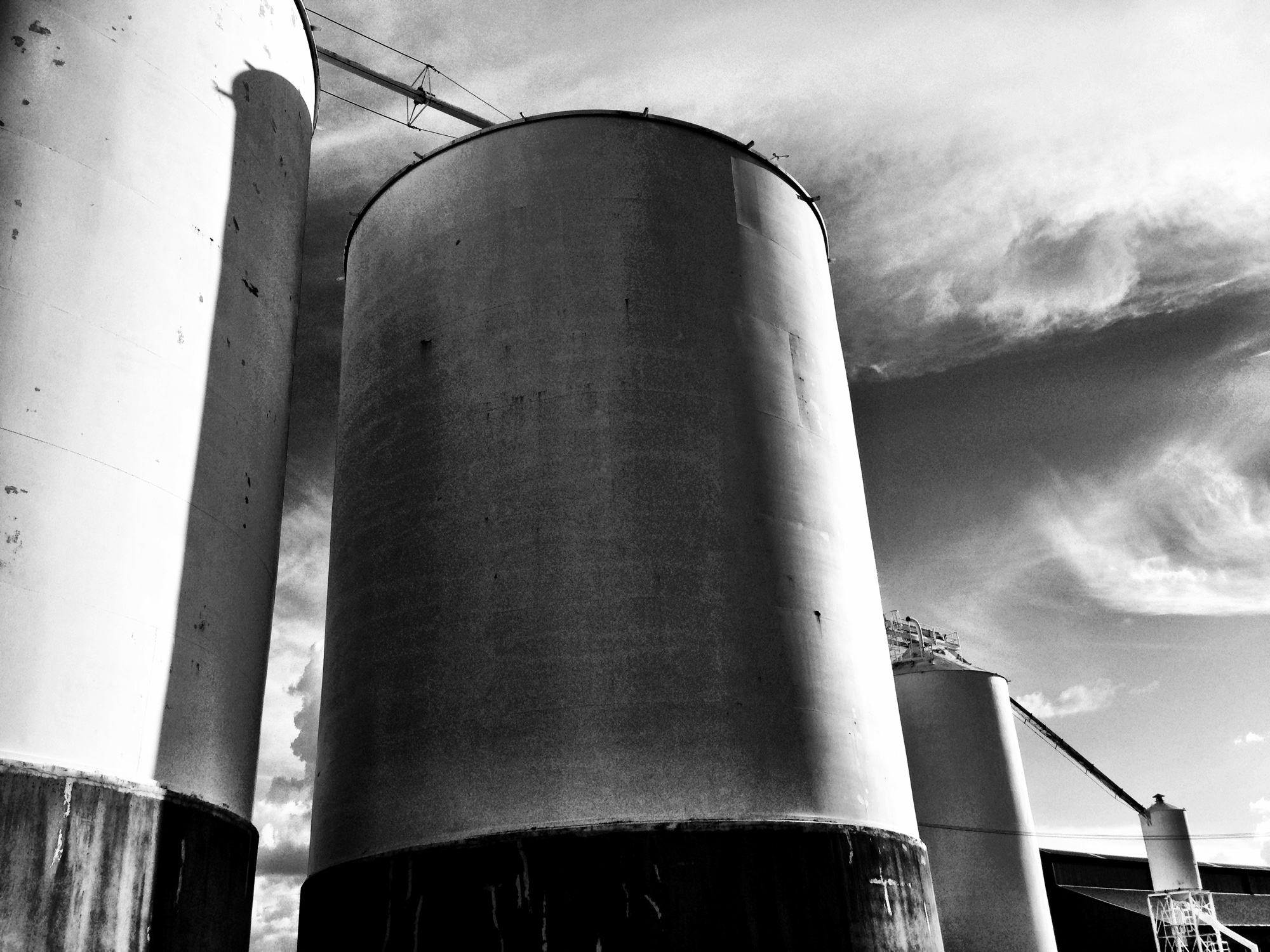 Monochrome photograph 20 of 43