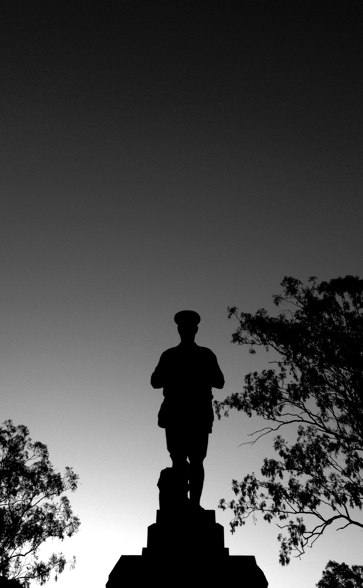 Monochrome photograph 26 of 43